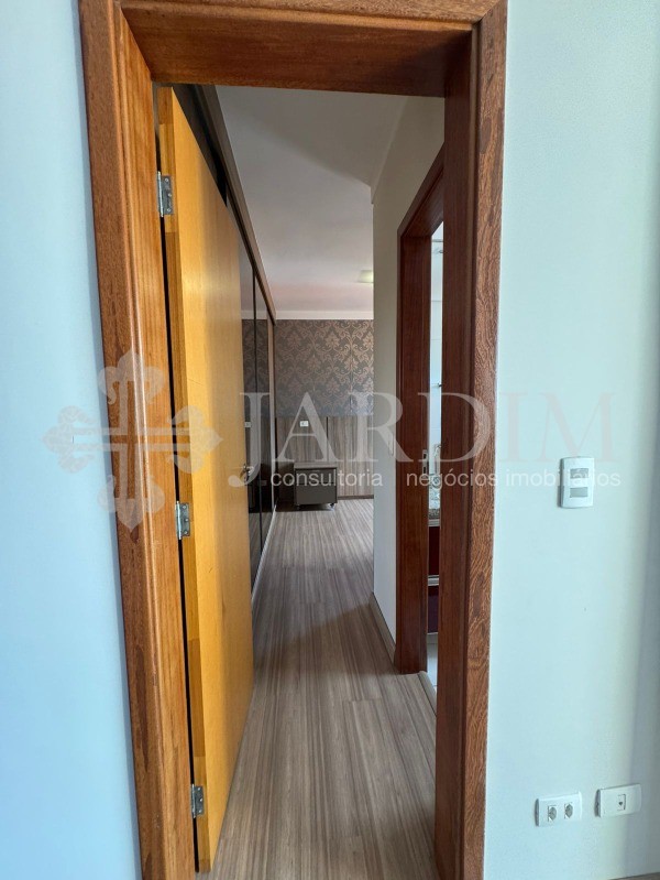 Apartamento para alugar com 1 quarto, 37m² - Foto 12