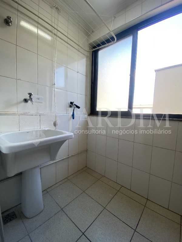 Apartamento à venda com 3 quartos, 72m² - Foto 13