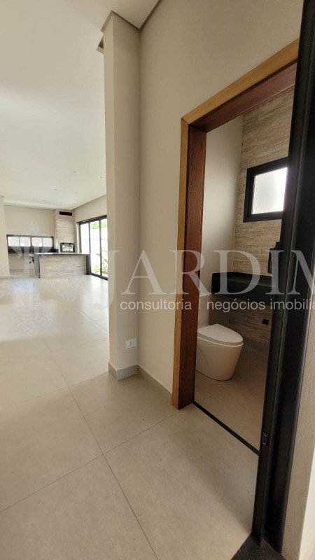 Casa de Condomínio à venda com 3 quartos, 245m² - Foto 13