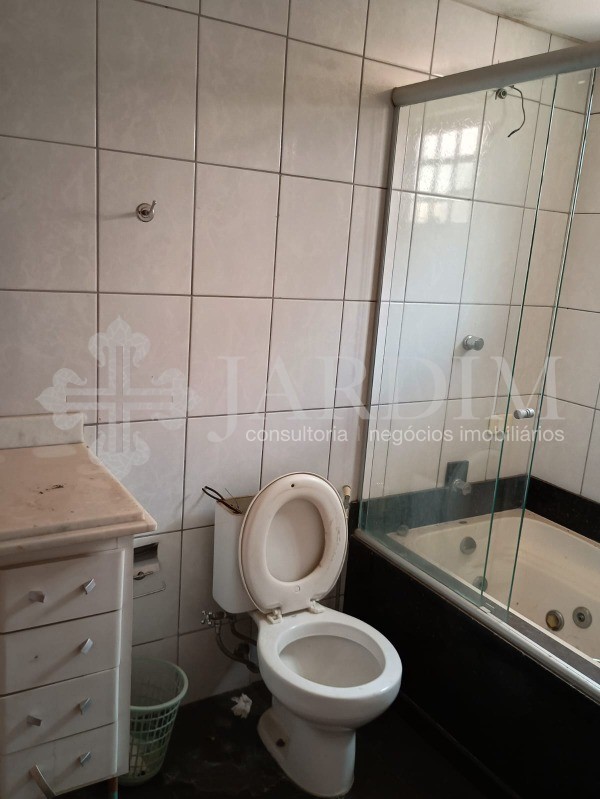 Prédio Inteiro à venda com 3 quartos, 198m² - Foto 7