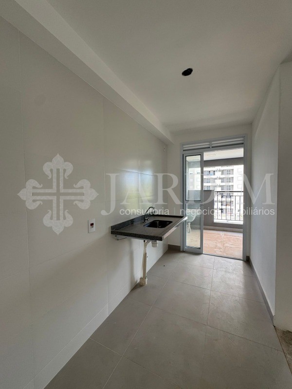 Apartamento à venda e aluguel com 3 quartos, 75m² - Foto 4