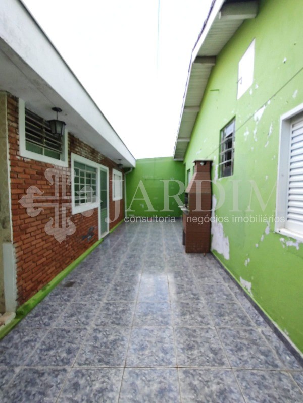 Casa à venda com 3 quartos, 200m² - Foto 20