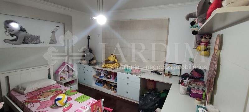 Sobrado à venda com 3 quartos, 369m² - Foto 25