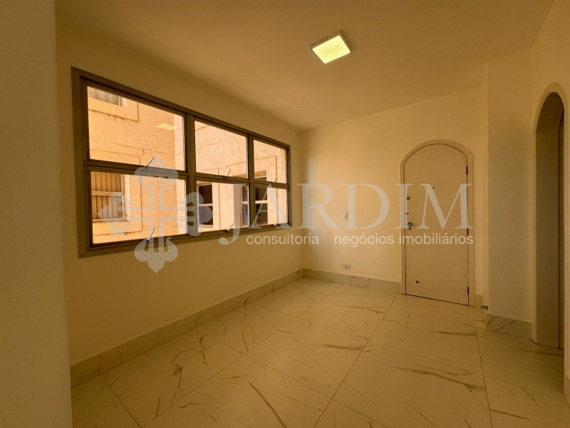 Apartamento à venda com 3 quartos, 160m² - Foto 17