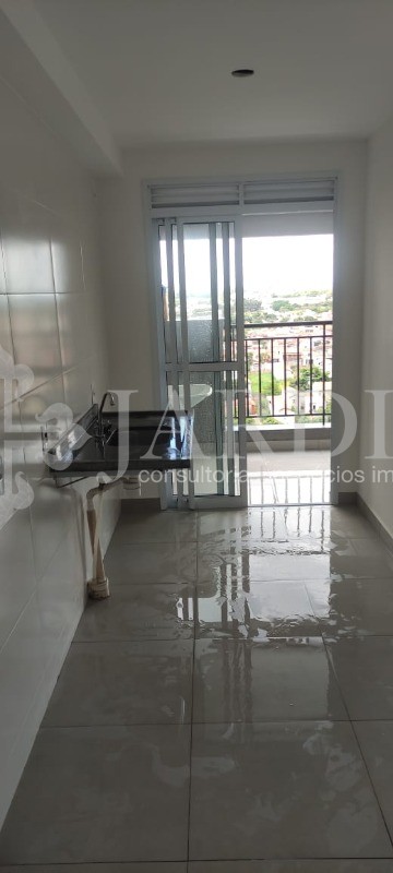 Apartamento à venda com 2 quartos, 66m² - Foto 4