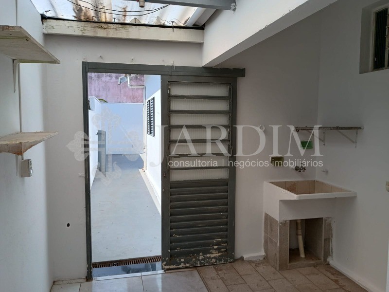 Casa à venda com 2 quartos, 142m² - Foto 11