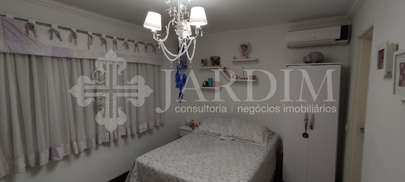 Sobrado à venda com 3 quartos, 369m² - Foto 23