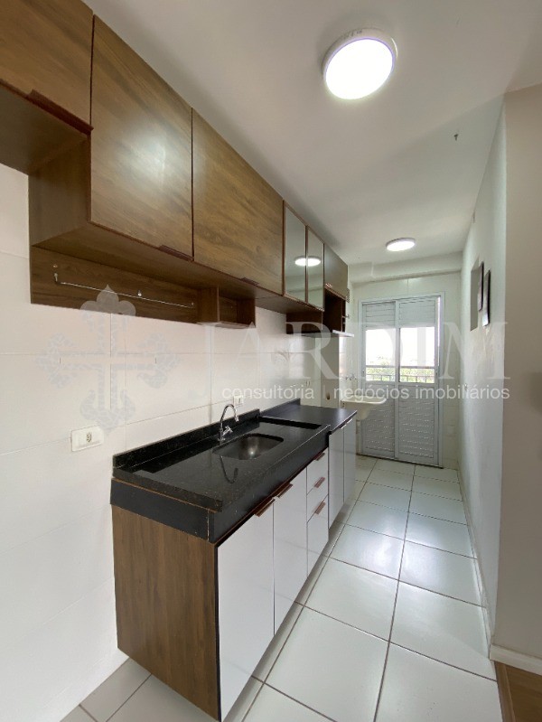 Apartamento à venda com 2 quartos, 61m² - Foto 11