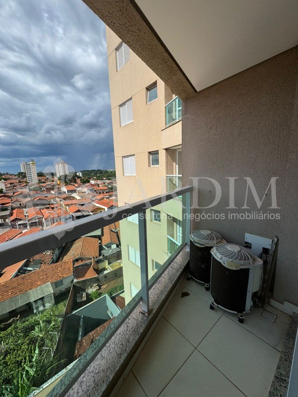 Apartamento para alugar com 1 quarto, 37m² - Foto 10