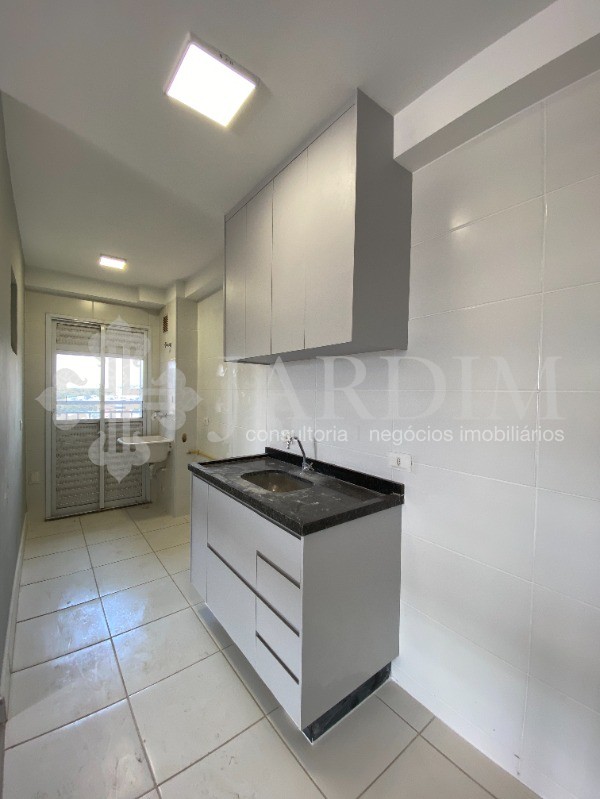 Apartamento à venda com 2 quartos, 61m² - Foto 5