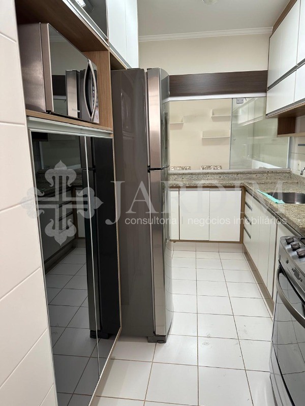 Apartamento para alugar com 2 quartos, 72m² - Foto 7