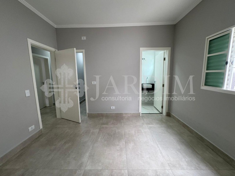 Casa à venda com 3 quartos, 345m² - Foto 25