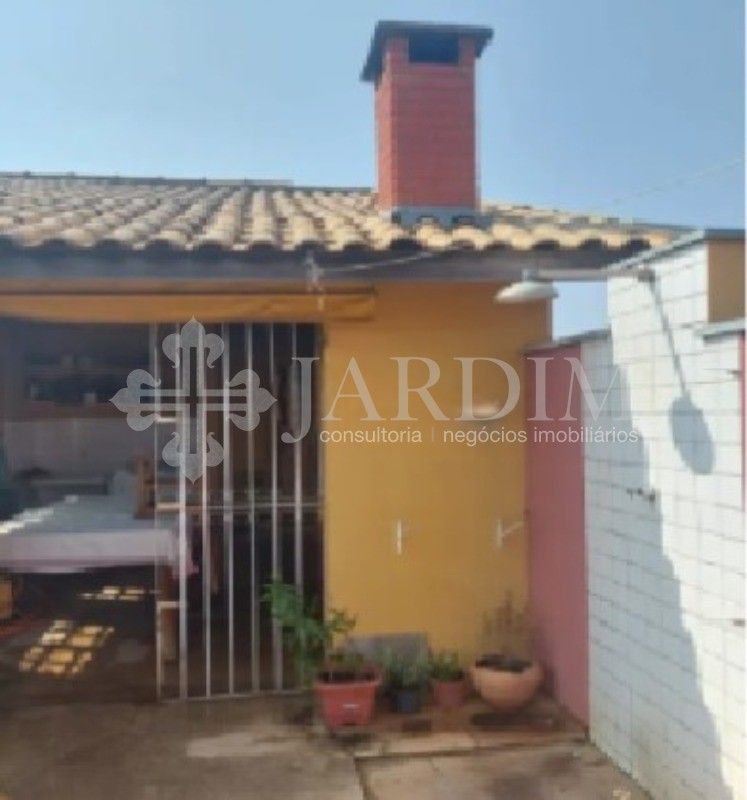 Sobrado à venda com 2 quartos, 112m² - Foto 2