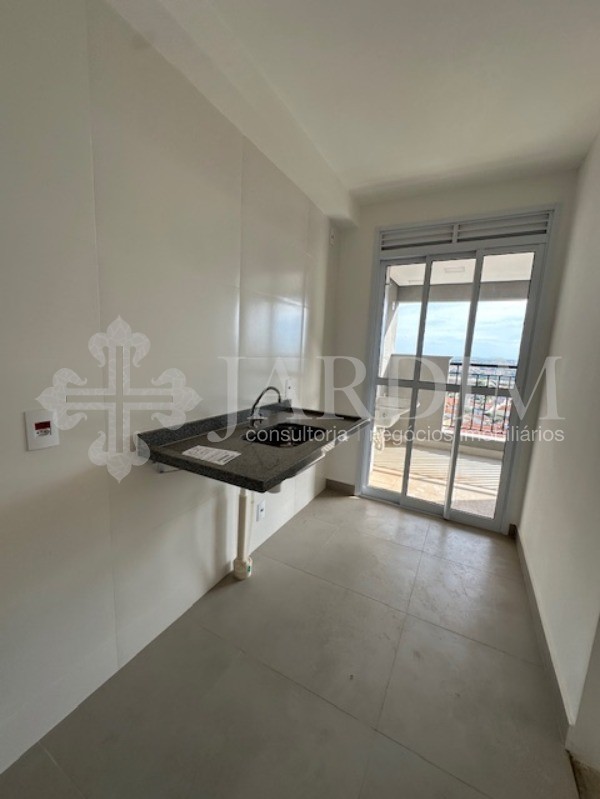 Apartamento à venda com 3 quartos, 75m² - Foto 4