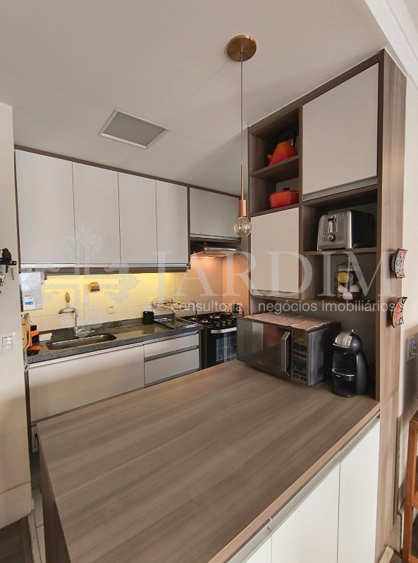 Apartamento à venda com 2 quartos, 64m² - Foto 6