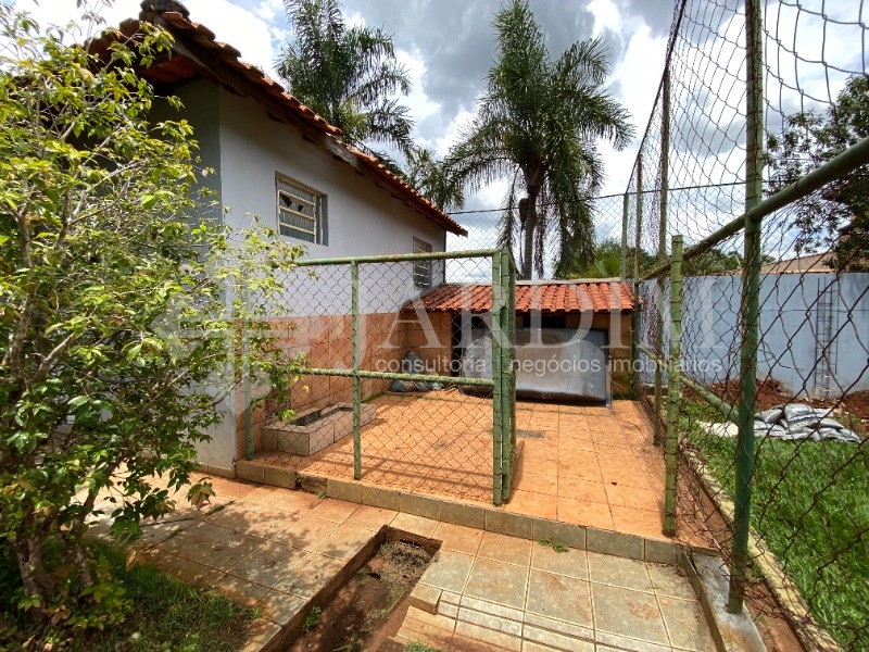 Fazenda para alugar com 3 quartos, 2000m² - Foto 16