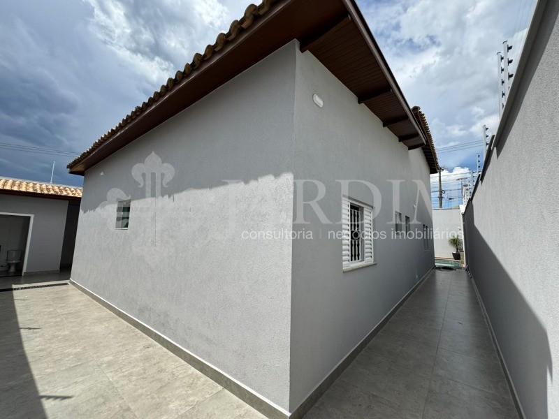 Casa à venda com 3 quartos, 345m² - Foto 6