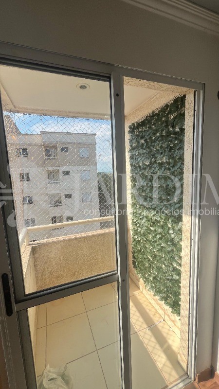 Apartamento à venda com 2 quartos, 55m² - Foto 3