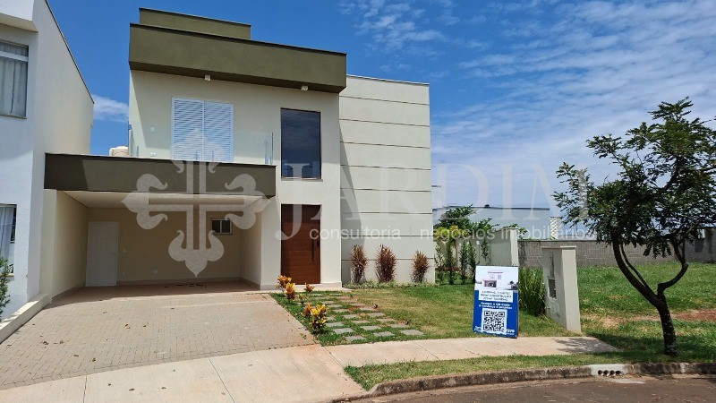 Casa de Condomínio à venda com 3 quartos, 273m² - Foto 2