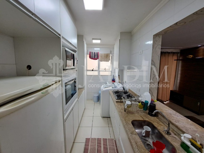 Apartamento à venda com 2 quartos, 55m² - Foto 7