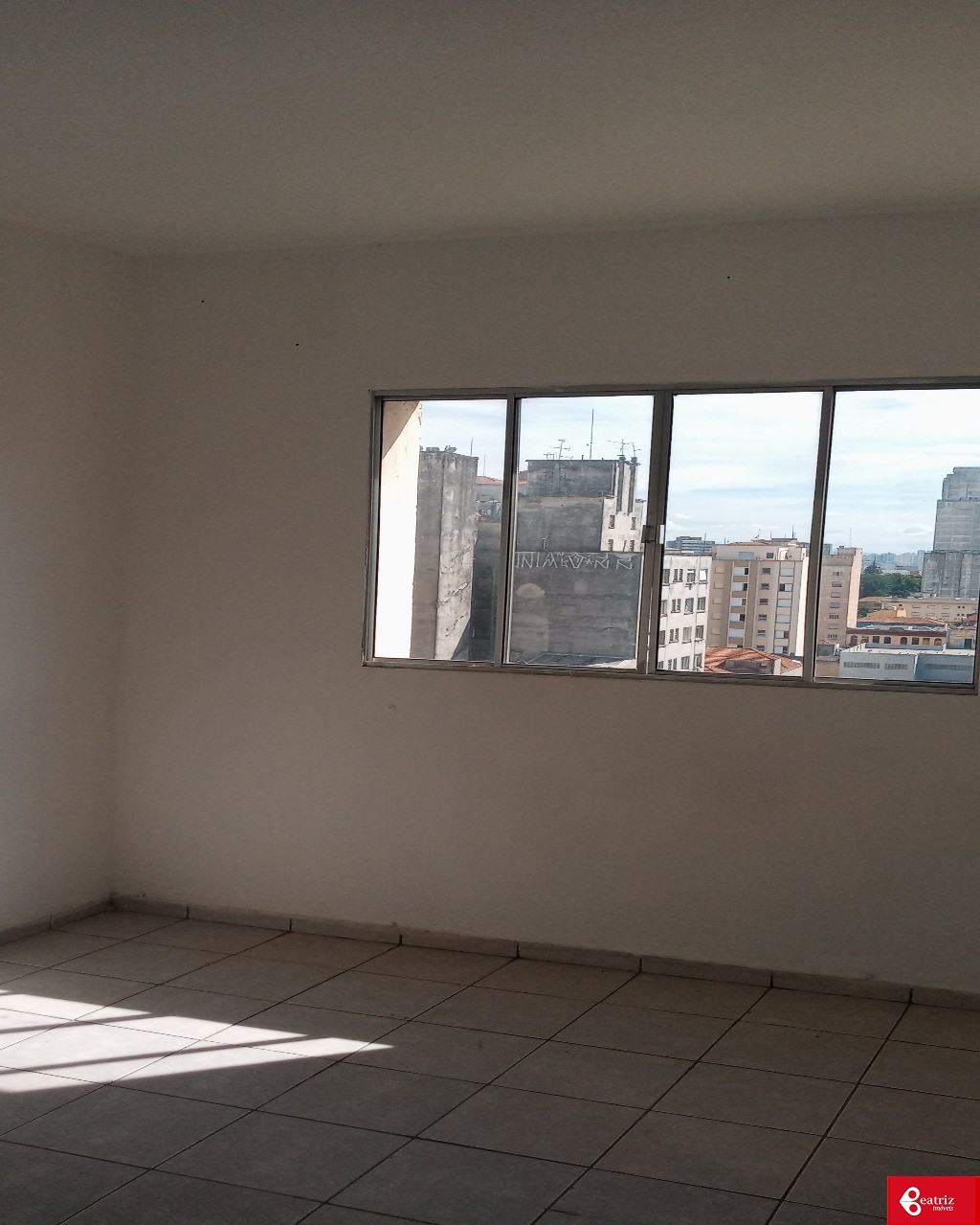 Kitnet e Studio para alugar com 1 quarto, 43m² - Foto 1