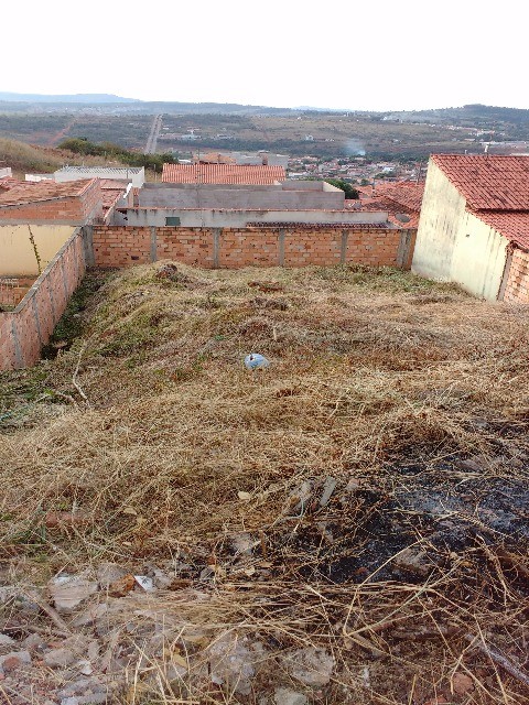 Terreno, 360 m² - Foto 2
