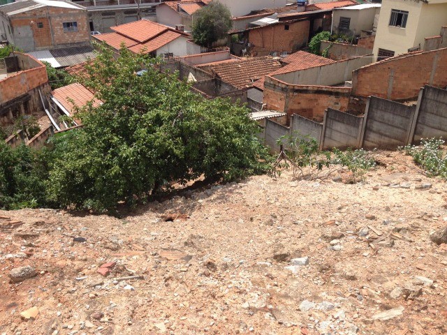 Terreno, 628 m² - Foto 2