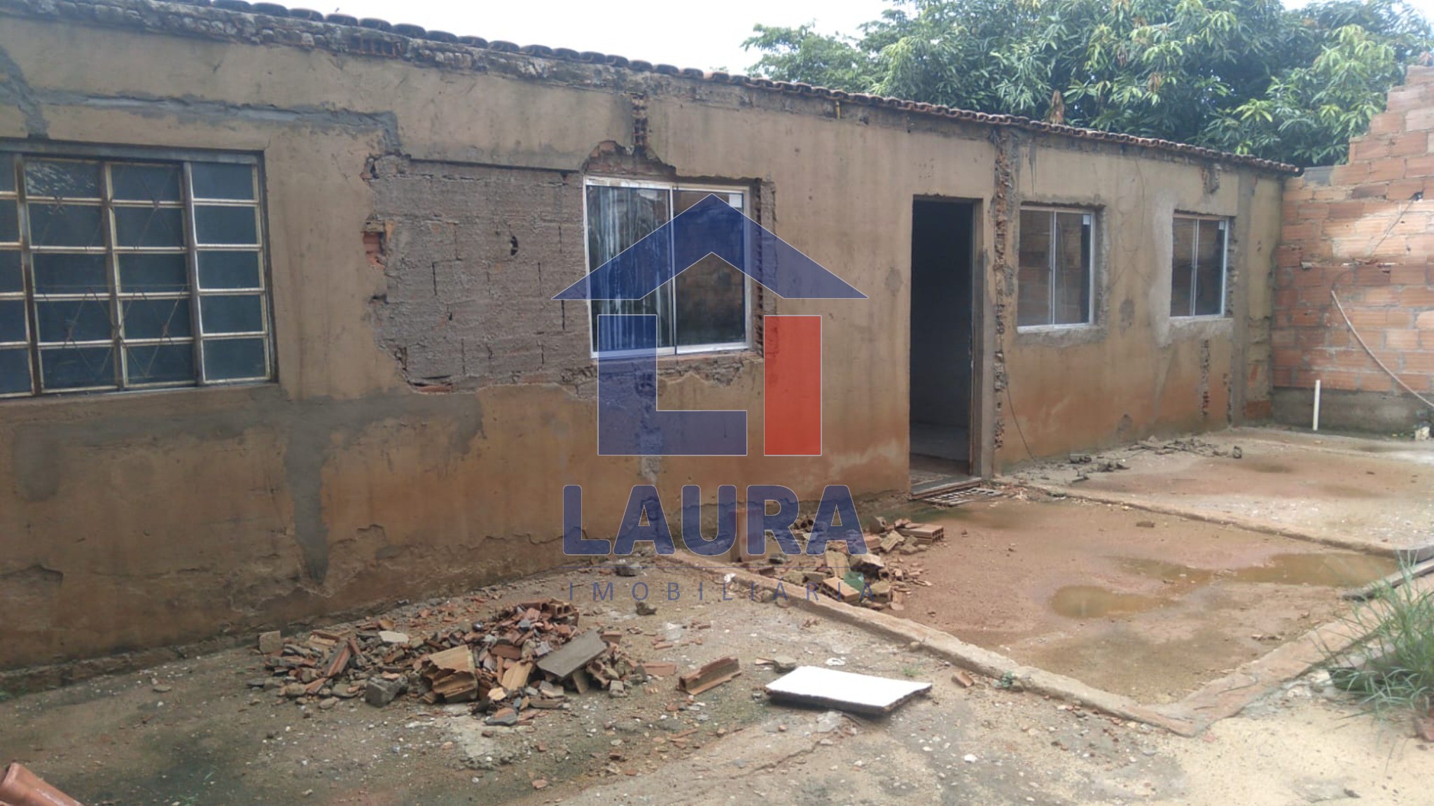 Prédio Inteiro - Foto 1