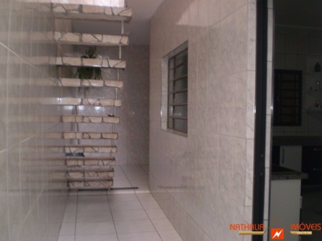 Sobrado à venda com 2 quartos, 172m² - Foto 13