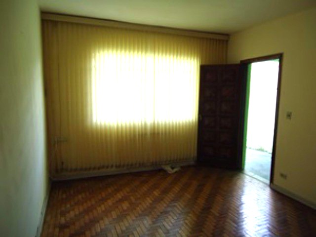 Sobrado à venda com 3 quartos, 179m² - Foto 1