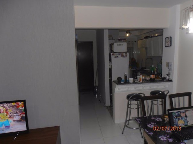 Apartamento à venda com 2 quartos, 58m² - Foto 13