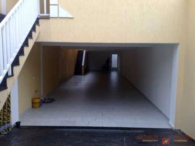 Sobrado à venda com 3 quartos, 208m² - Foto 1