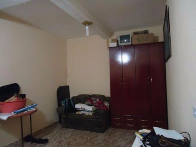 Casa à venda com 4 quartos, 140m² - Foto 2