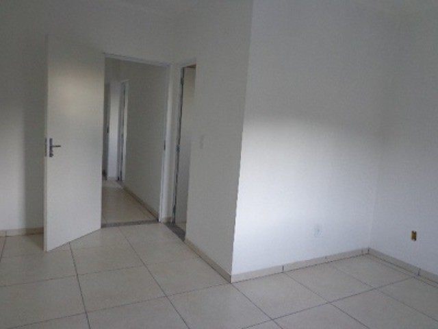 Sobrado à venda com 2 quartos, 150m² - Foto 18