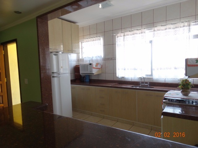 Sobrado à venda com 3 quartos, 325m² - Foto 57