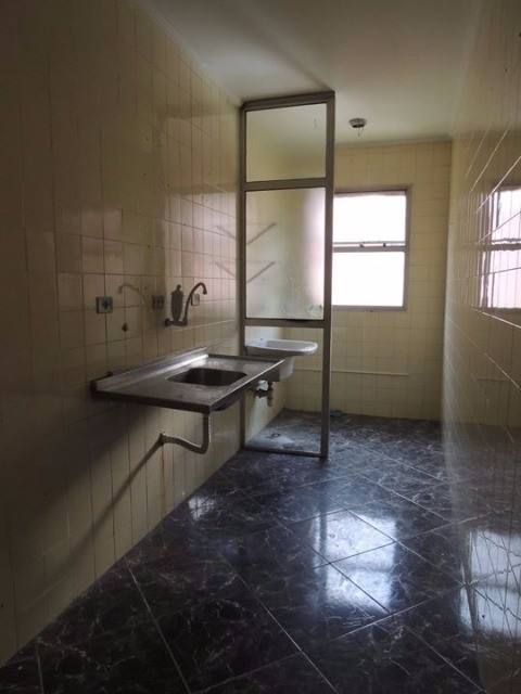 Apartamento para alugar com 2 quartos, 56m² - Foto 9