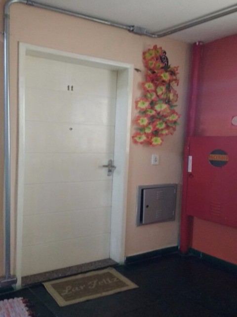 Apartamento à venda com 2 quartos, 50m² - Foto 6