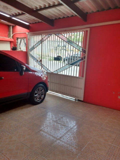 Sobrado à venda com 2 quartos, 110m² - Foto 1