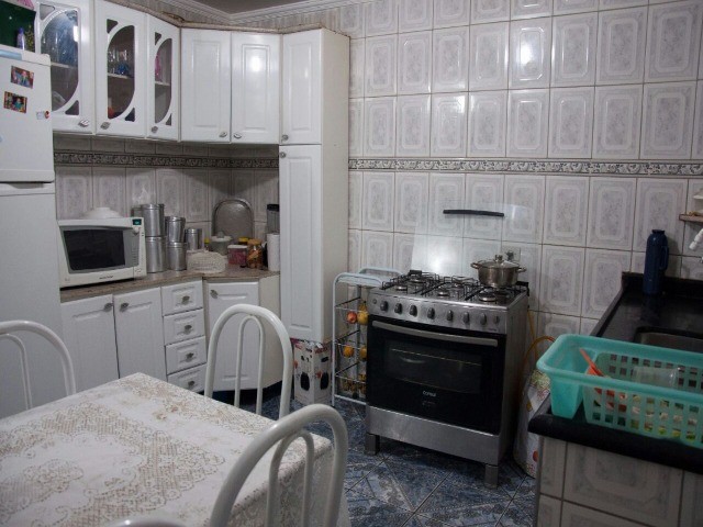 Sobrado à venda com 3 quartos, 192m² - Foto 4