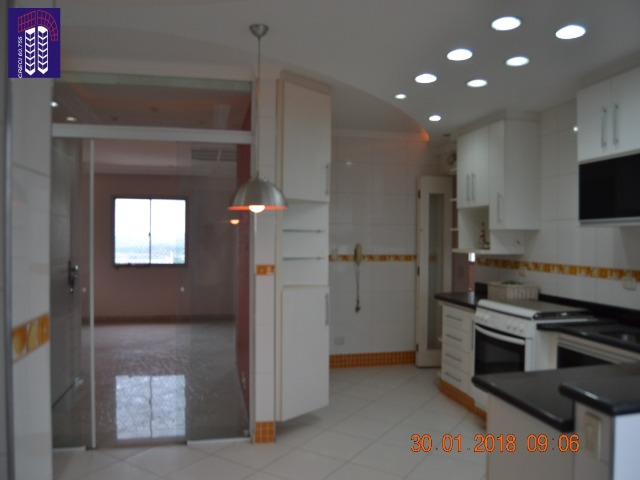 Apartamento à venda com 3 quartos, 150m² - Foto 5