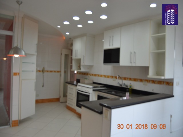 Apartamento à venda com 3 quartos, 150m² - Foto 11