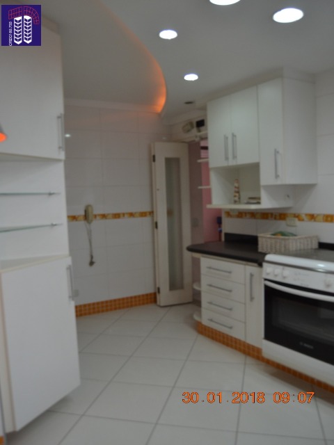 Apartamento à venda com 3 quartos, 150m² - Foto 12