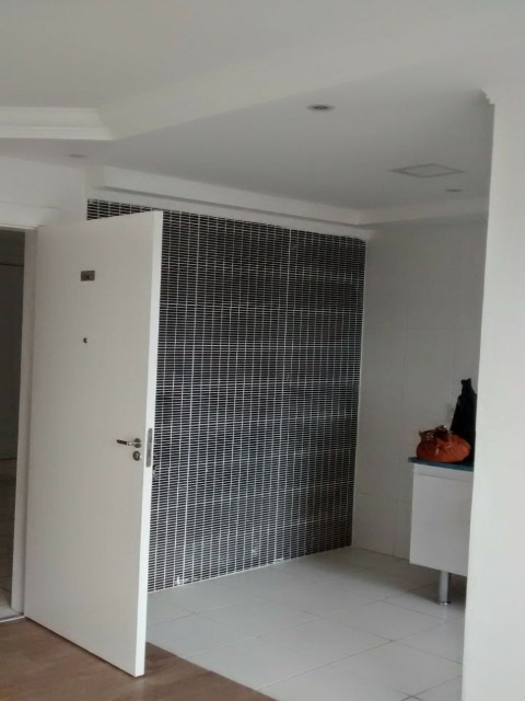 Apartamento à venda com 2 quartos, 49m² - Foto 3