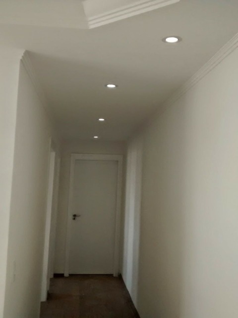 Apartamento à venda com 2 quartos, 49m² - Foto 12