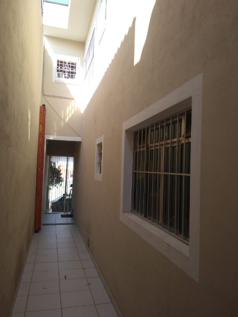 Sobrado à venda com 5 quartos, 200m² - Foto 6