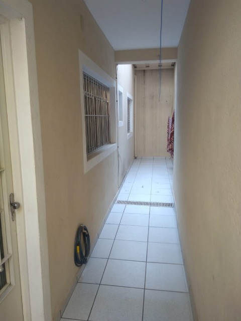 Sobrado à venda com 5 quartos, 200m² - Foto 8