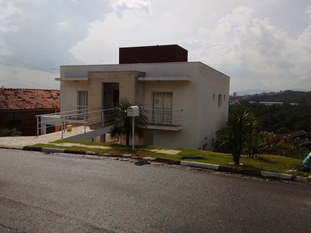 Sobrado à venda e aluguel com 3 quartos, 330m² - Foto 3