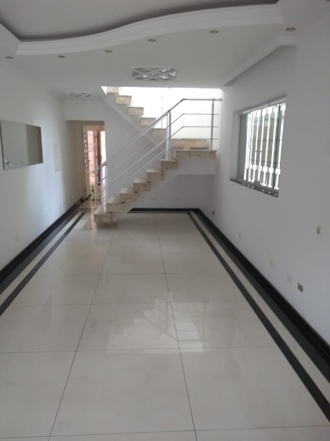 Sobrado à venda com 3 quartos, 200m² - Foto 6