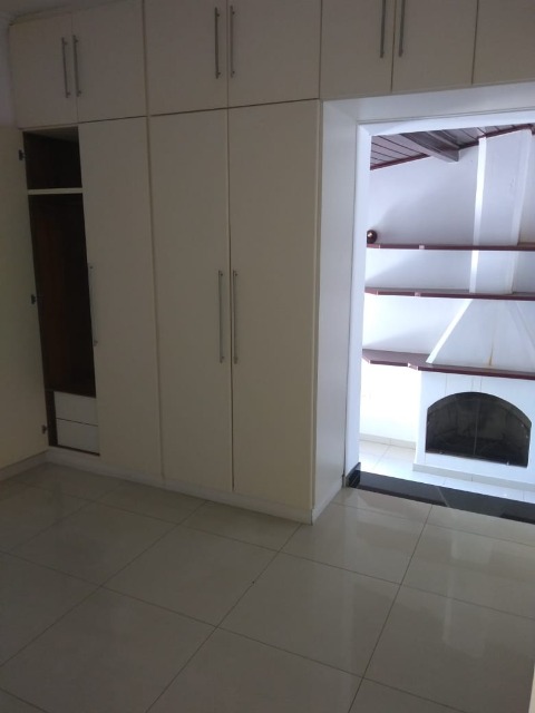 Sobrado à venda com 3 quartos, 200m² - Foto 14