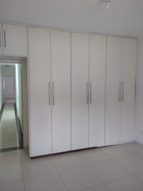 Sobrado à venda com 3 quartos, 200m² - Foto 16